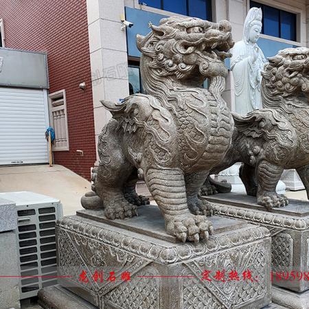 放祠堂大門(mén)石麒麟多少錢 麒麟石雕價(jià)格